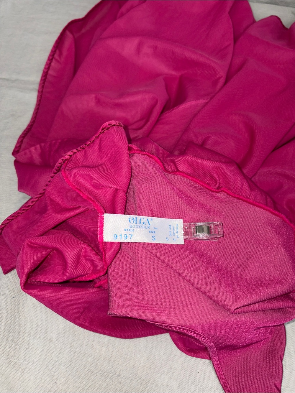 Vintage Olga Bodysilk Fuchsia Lace-Trim Nightie | Small - Picture 5 of 9